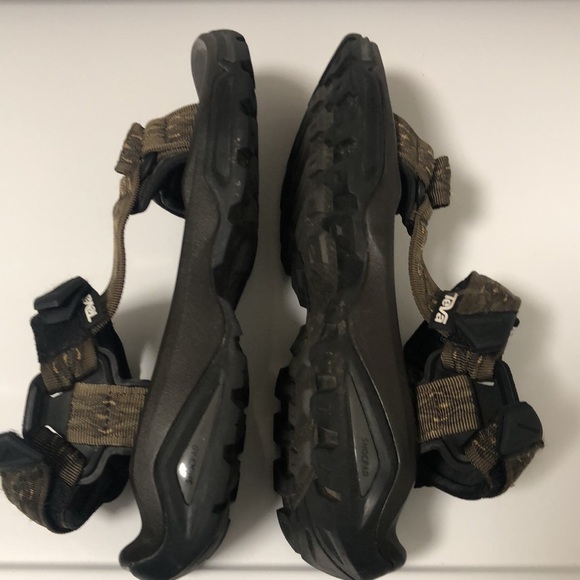 Teva brown sports sandals with Velcro fasteners unisex and very comfortable - Picture 3 of 11